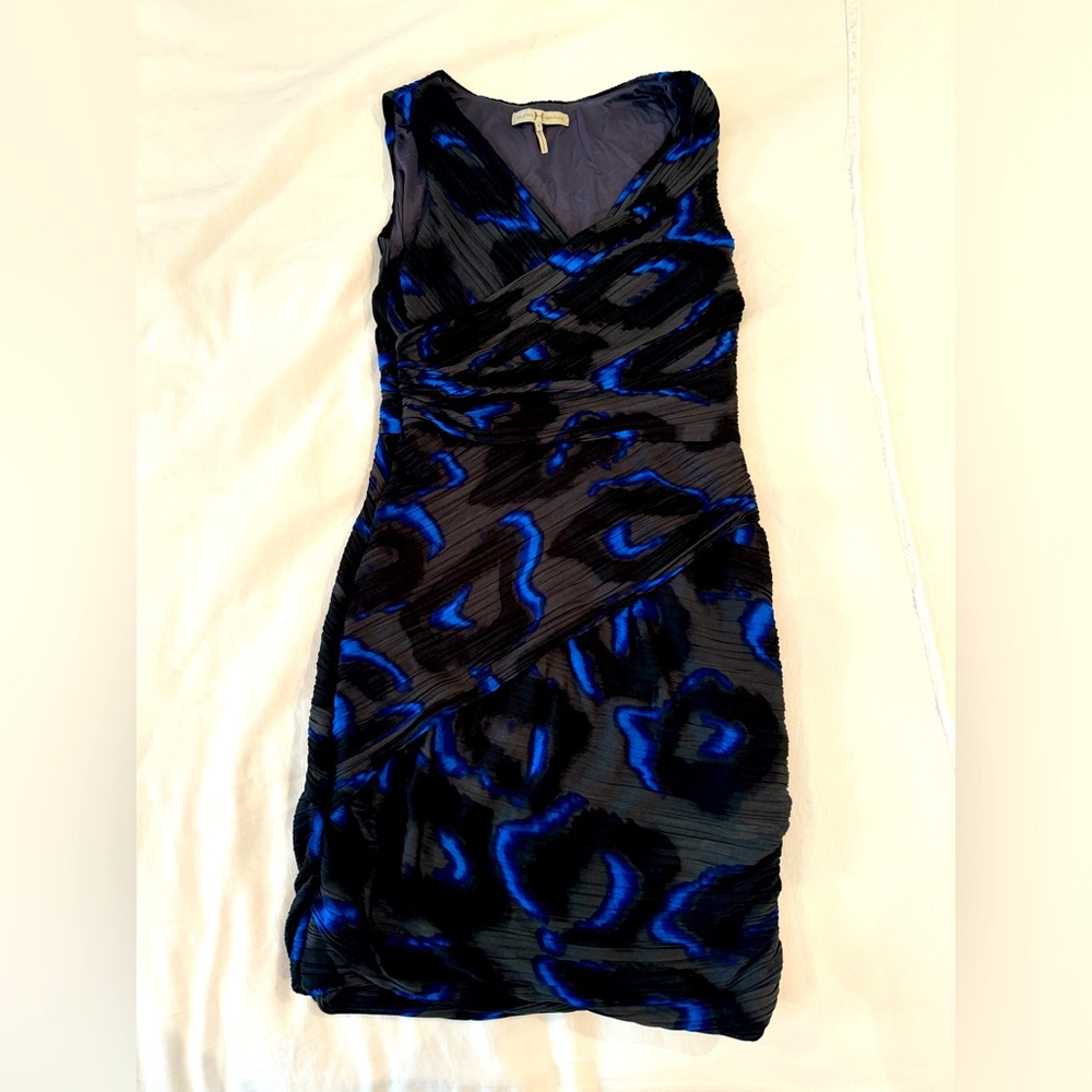 Halston Heritage Black/Blue Bodycon Dress